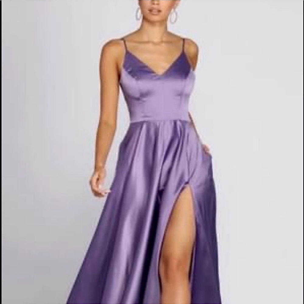 B Darlin Womens Purple Satin Lined Open Back Sleeveless A-Line Dress Juniors 5/6 - Picture 3 of 11